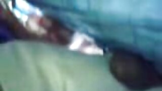 Người đẹp tóc đen wench trong vớ được đập theo kiểu jav hàn nghiêng