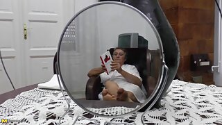 Hai miệng tưới nước cô gái được fuck Khó bởi set han quac một chàng dưới những Xmas ba