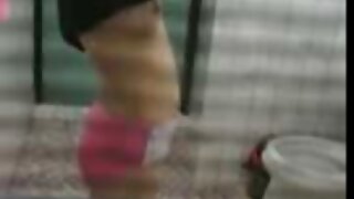 Ngon redhead cô gái được ngón tay fucked trong thú vị Nhật Bản khiêu dâm video sex hàn vietsub