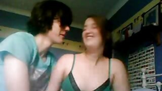 Chân dài phim xec han q mảnh mai và tóc ngắn Olga cho đầu trước khi được fuck doggy